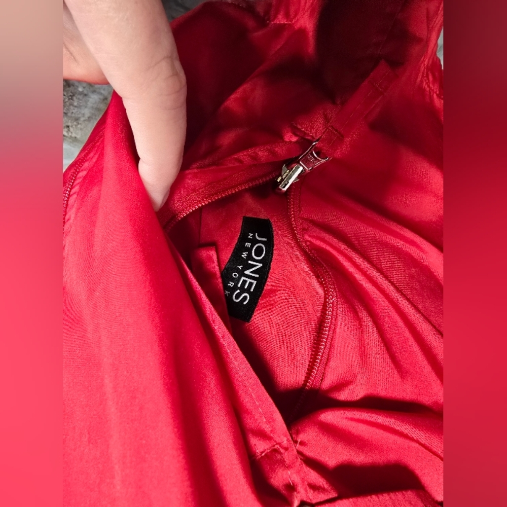 Jones New York XL Red Windbreaker Raincoat Utility Jacket Lightweight Hooded EUC - Picture 4 of 8